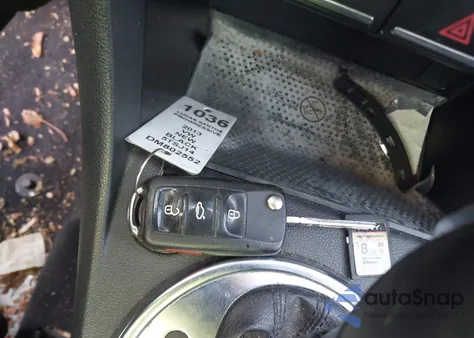 2013 Volkswagen Beetle Turbo z USA, uszkodzony, nr VIN 3VW7A7AT8DM802552